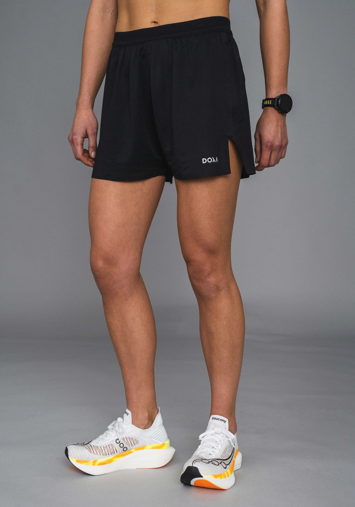 UNS RERUN SHORTS 4 - Black