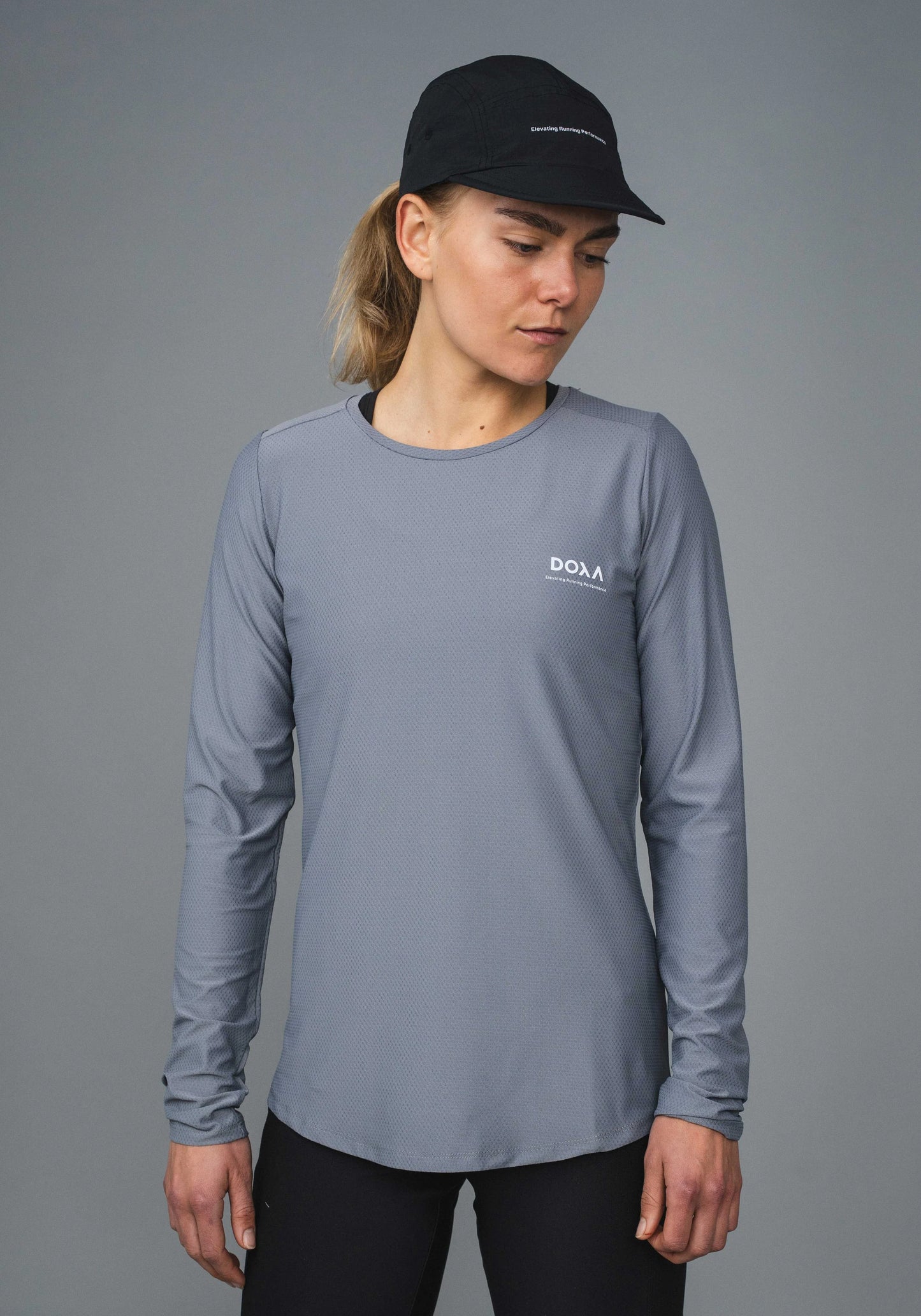 WNS RERUN TEE LS - Rhino - Powder